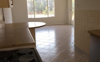2 Bedroom Flat in Krugersdorp North