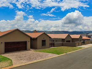 4 Bed House in Xanadu