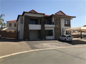 200 m² Office Space in Noordwyk