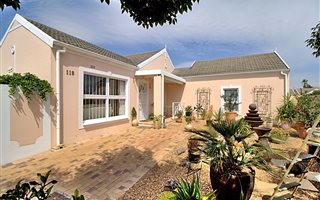 3 Bedroom Simplex in Bizweni