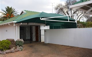 2 Bedroom Simplex in Krugersdorp North