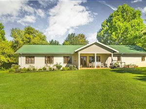 4 Bedroom House in Underberg