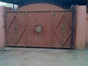 3 Bed House in Ivory Park