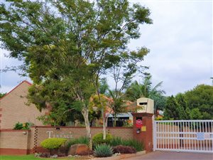 2 Bed Townhouse in Moreleta Park