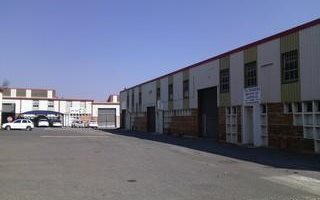 356 m² Industrial space in Denver