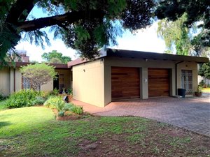 4 Bed House in Elarduspark