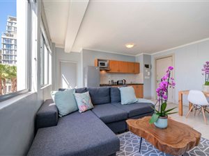 1 Bed Apartment in City Bowl