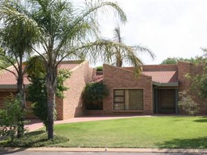 3 Bed House in Kyalami Estate