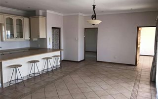 2 Bedroom House in Bronkhorstbaai