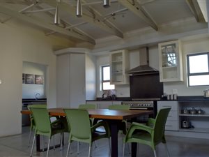 3 Bed House in Aqua Vista