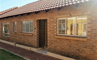 3 Bedroom Apartment in Bronkhorstspruit