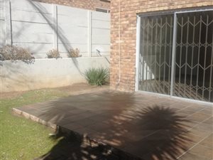 2 Bed Apartment in Bellairspark