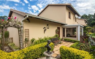 3 Bedroom Townhouse in Gillitts