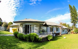 4 Bedroom House in Uniepark