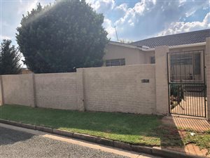 3 Bed House in Sophiatown