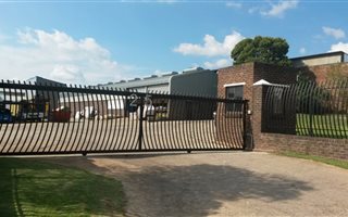 611 m² Industrial space in Manufacta