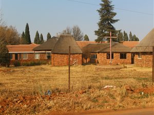 4 Bed House in De Deur