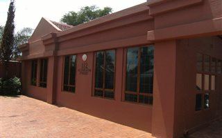 200 m² Commercial space in Norwood