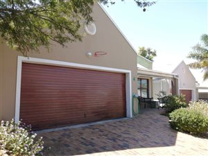 3 Bed Cluster in Durbanville Central