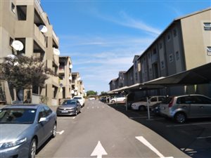 2 Bed Apartment in Wild En Weide
