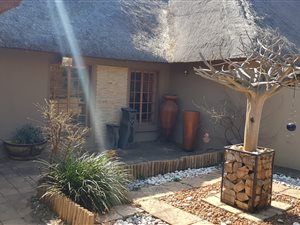8.5 ha Farm in Broederstroom