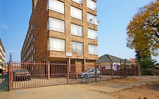 1 Bedroom Apartment in Pretoria West