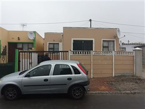 3 Bed House in Blue Downs