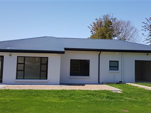 3 Bed House in Twee Rivieren