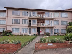 3 Bed Apartment in Pinetown Central