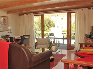 2 Bed House in Zonnebloem