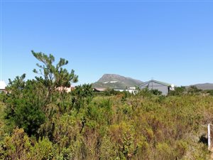 705 m² Land available in Bettys Bay
