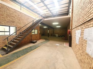 385 m² Industrial space in Ormonde
