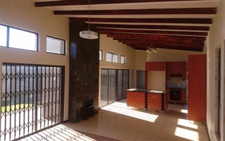3 Bedroom Cluster in Bloemfontein
