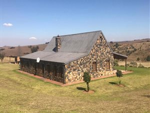395 ha Farm in Dullstroom