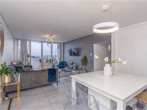 3 Bed Apartment in Sea Point