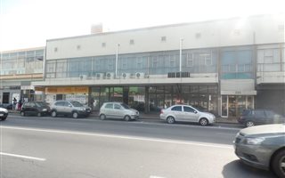 1044 m² Commercial space in Glenlily