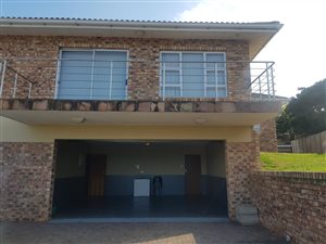 6 Bed House in Kaysers Beach
