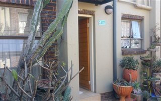 2 Bedroom Duplex in Rangeview