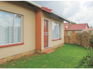 2 Bed Townhouse in Ormonde