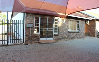 2 Bedroom Apartment in Brits
