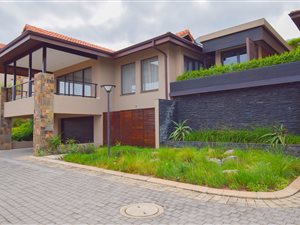4 Bedroom Townhouse in Zimbali