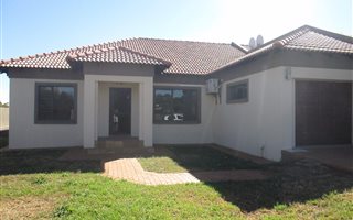 3 Bedroom House in Kuruman