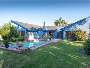 4 Bed House in Heather Park