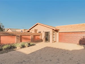 3 Bed House in Selcourt
