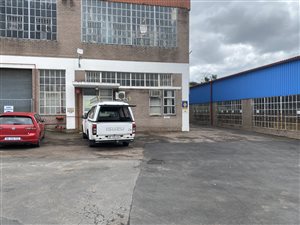 995 m² Industrial space in Westmead