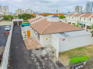 3 Bedroom Townhouse in Tableview