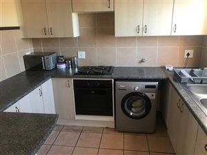 2 Bed House in Die Hoewes