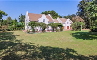 2.8 ha Farm in Glen Austin