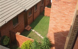 2 Bedroom Townhouse in Eco Park