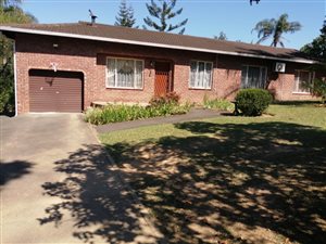 4 Bed House in Lester Park